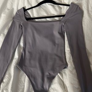 Babaton Aritzia body suit